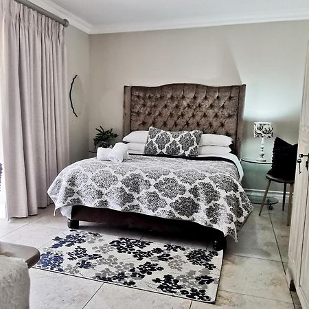 Bokmakierie Gastehuis Emalahleni Pty Ltd Buitenkant foto