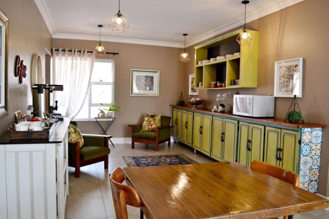 Bokmakierie Gastehuis Emalahleni Pty Ltd Buitenkant foto