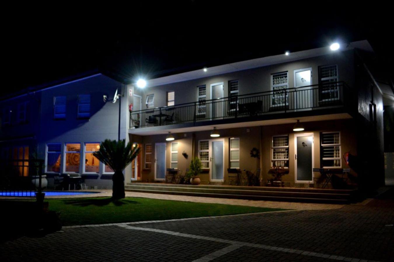 Bokmakierie Gastehuis Emalahleni Pty Ltd Buitenkant foto
